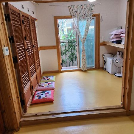 Beautiful House Hotel Jeonju Buitenkant foto