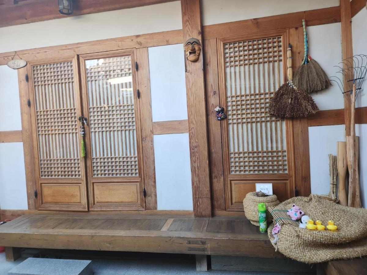 Beautiful House Hotel Jeonju Buitenkant foto