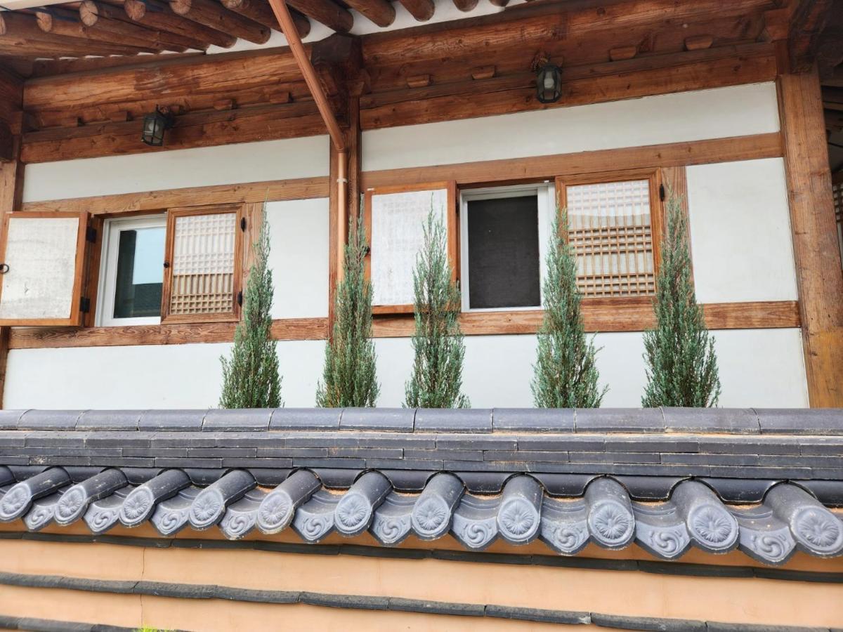Beautiful House Hotel Jeonju Buitenkant foto