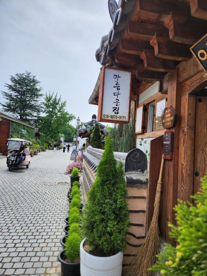 Beautiful House Hotel Jeonju Buitenkant foto