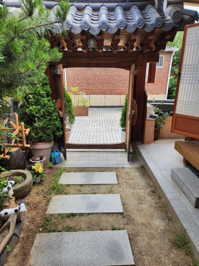 Beautiful House Hotel Jeonju Buitenkant foto