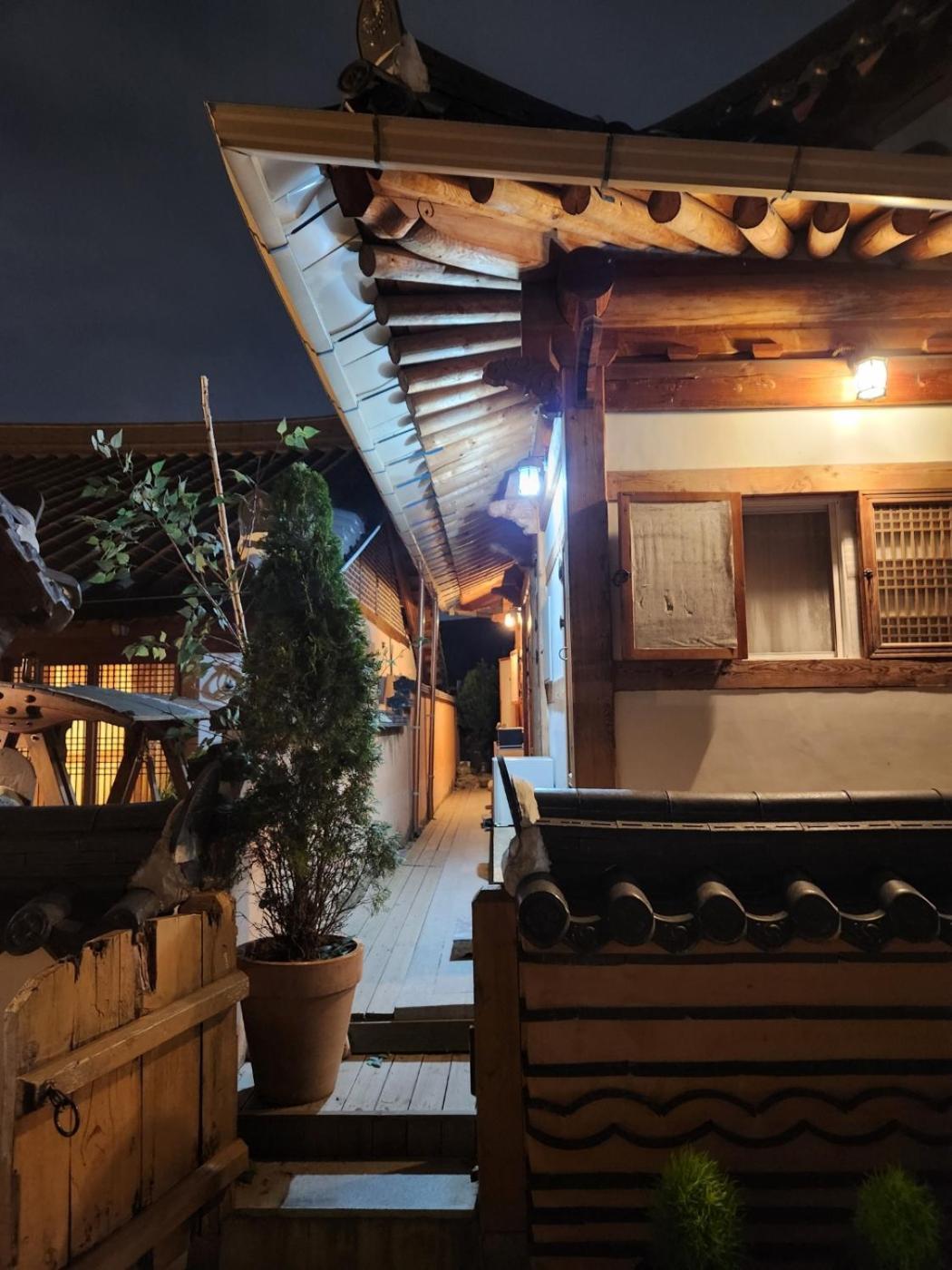Beautiful House Hotel Jeonju Buitenkant foto