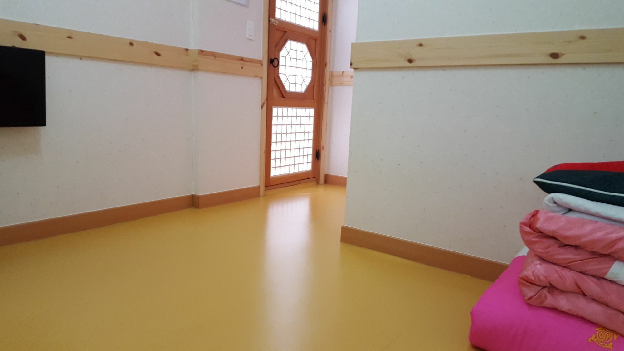Beautiful House Hotel Jeonju Buitenkant foto