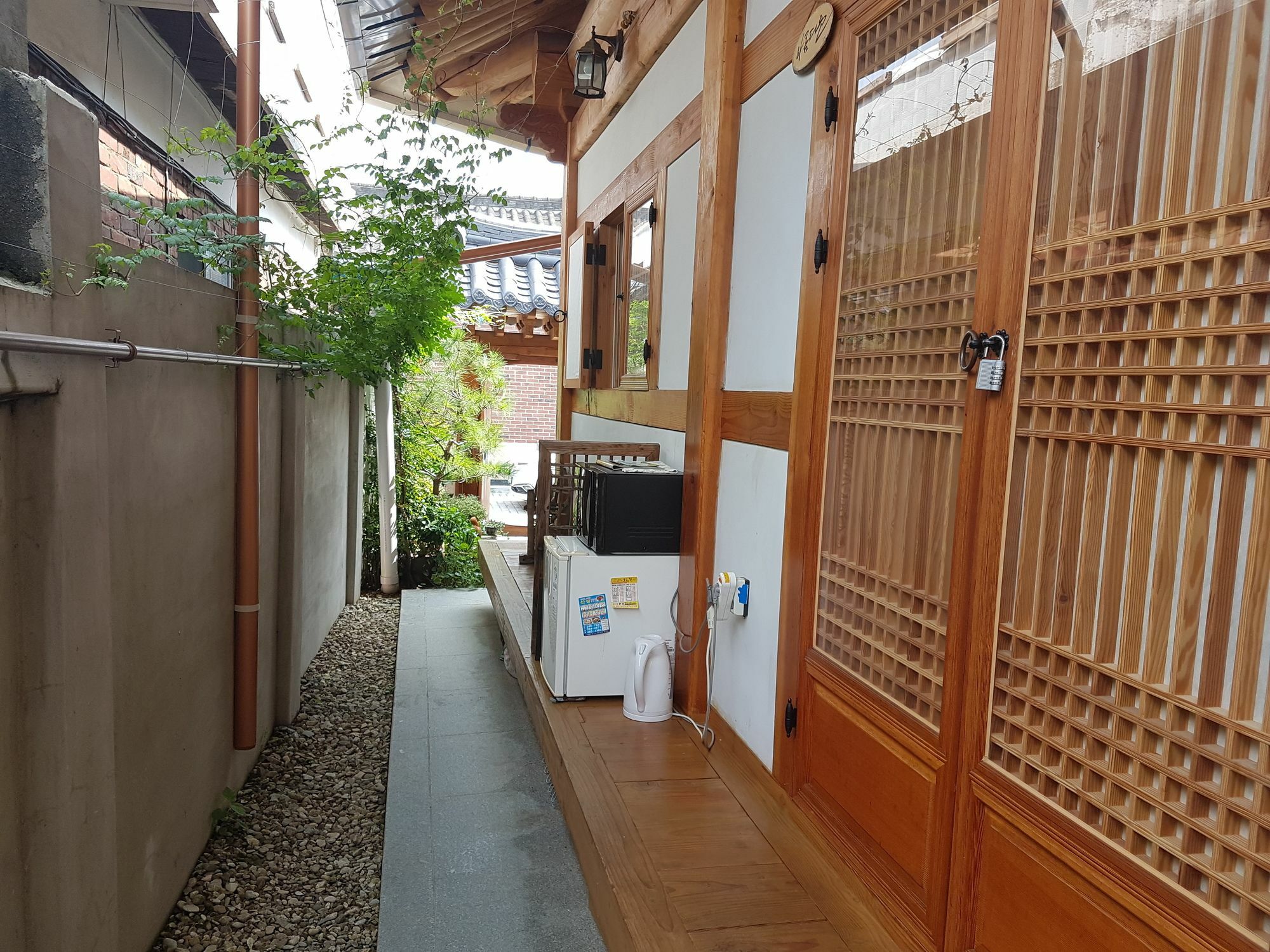 Beautiful House Hotel Jeonju Buitenkant foto